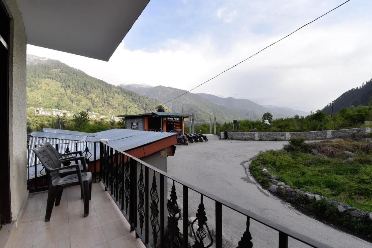Hotel Oyo Hill View Manāli Exteriér fotografie