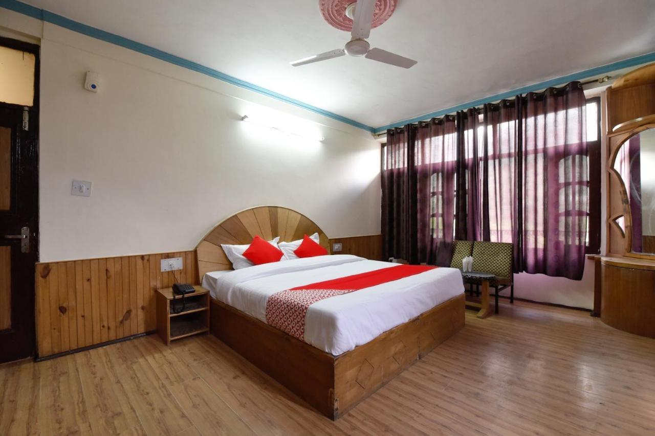 Hotel Oyo Hill View Manāli Exteriér fotografie