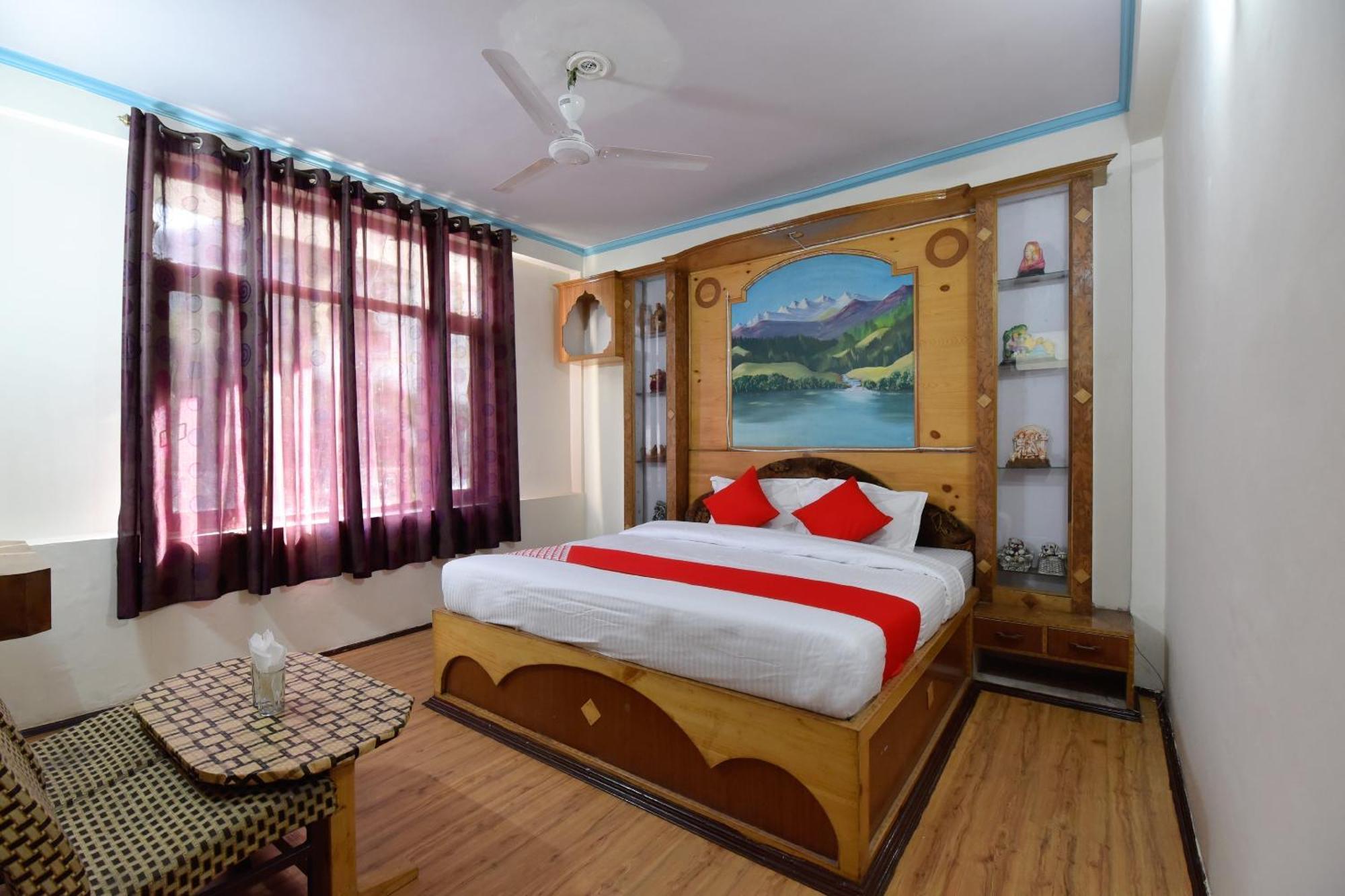 Hotel Oyo Hill View Manāli Exteriér fotografie